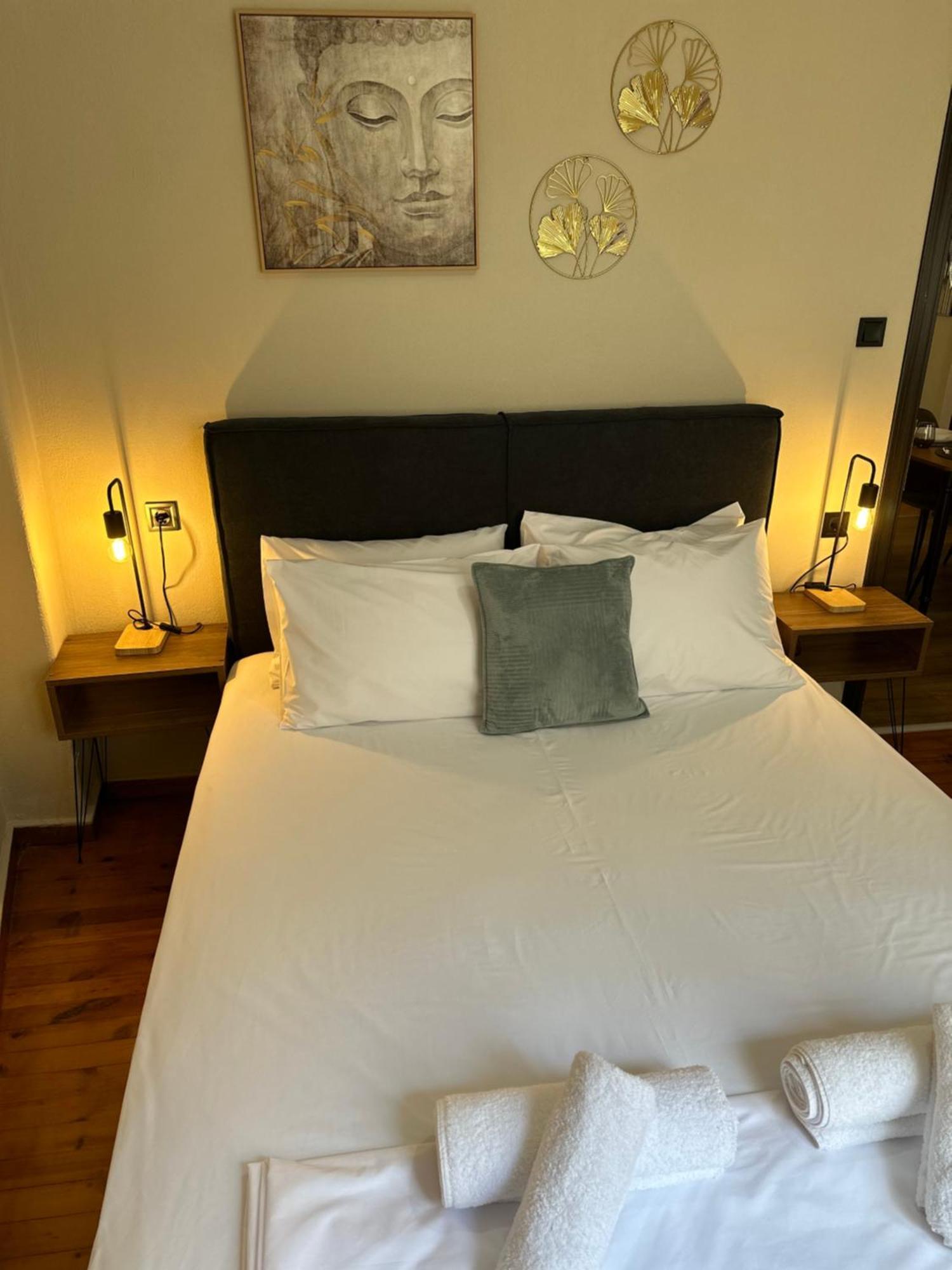 Konar Guest House อเล็กซานโดรโพลิส ภายนอก รูปภาพ